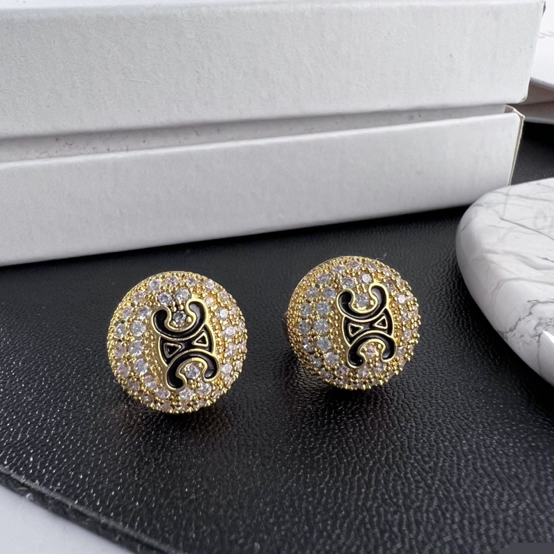Ce**e earrings